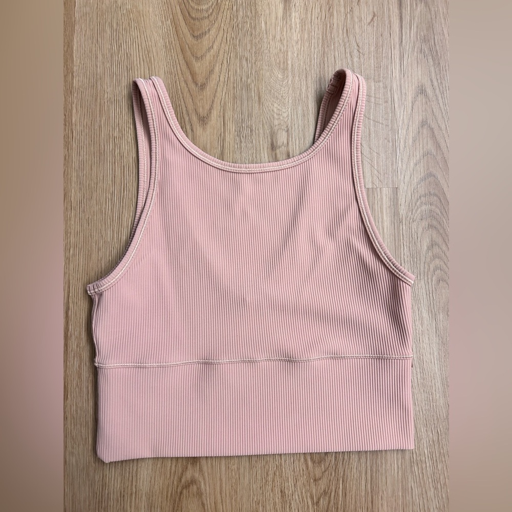 Lululemon Power Pivot Tank - Picture 2 of 3